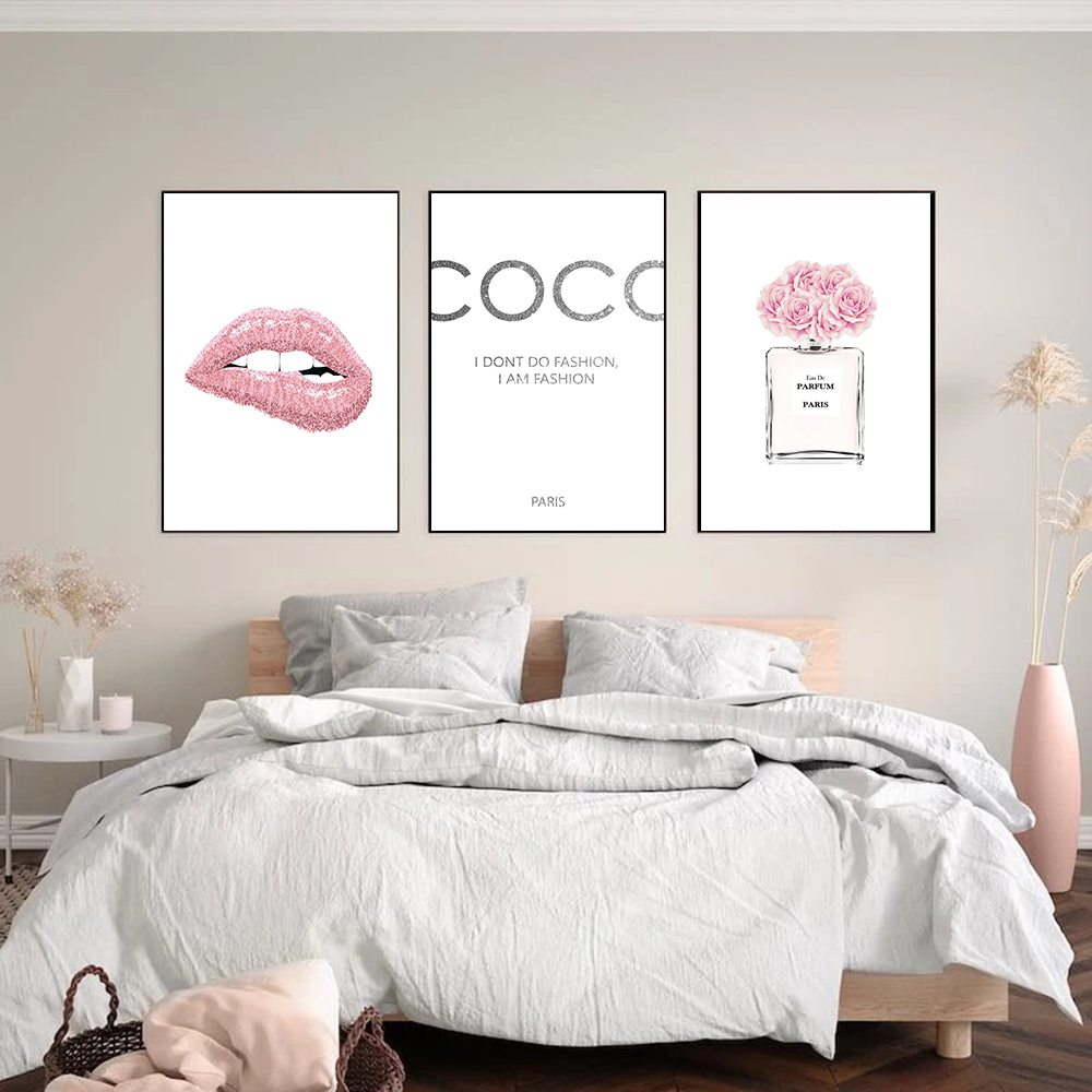 Poster dan Cetakan Bibir Merah - Perfume Quotes ulasan dan harga